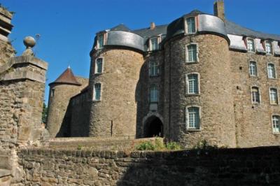 Een stad rijk aan kunst en geschiedenis - Boulogne Marina